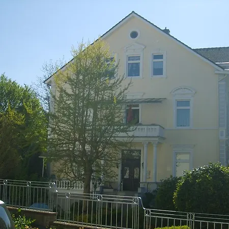 Mercedes Bad Pyrmont